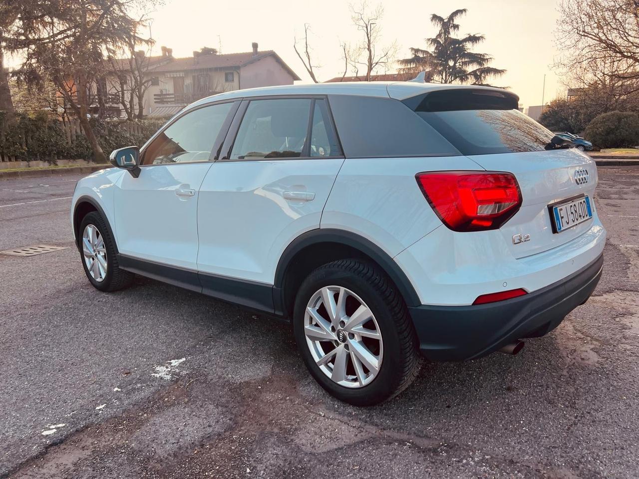 Audi Q2 1.6 TDI S tronic Business