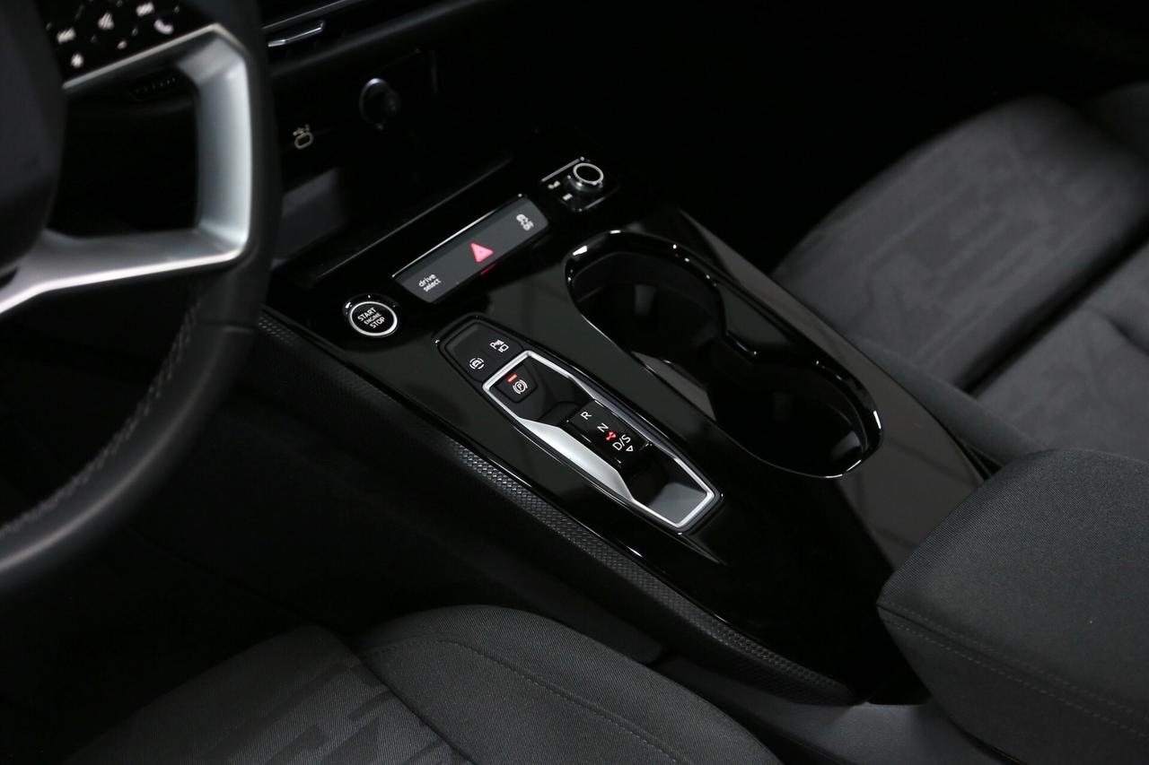 Audi A5 2.0 TDI mhev+ 204 cv S tronic line edition_2025