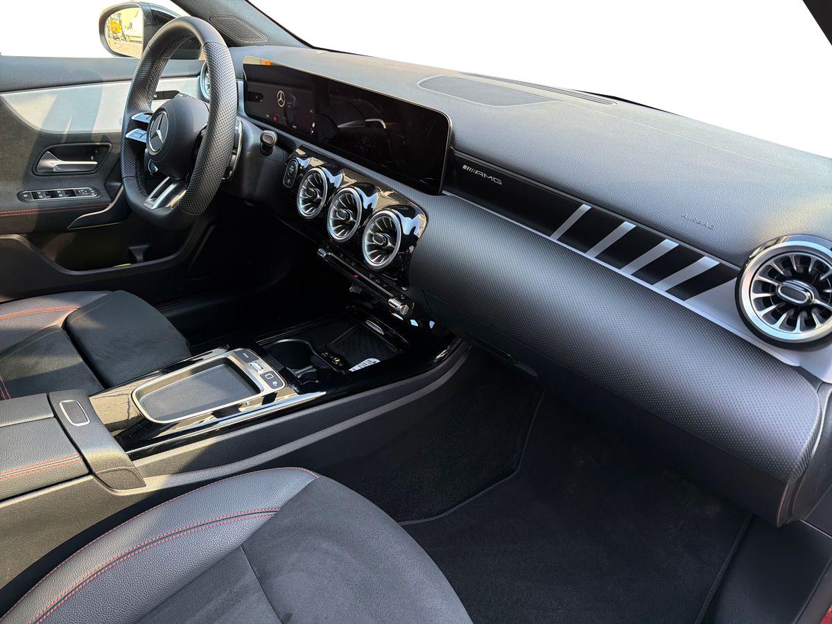 Mercedes-Benz A AMG 35 AMG Line Advanced Plus 4matic auto
