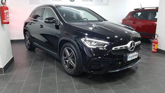 MERCEDES-BENZ GLA 200 d Automatic Premium