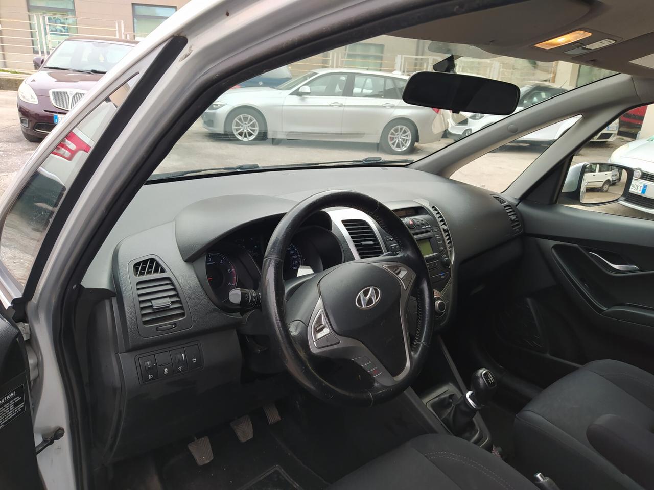 Hyundai iX20 1.4 CRDI 90 CV Style Neopatentati