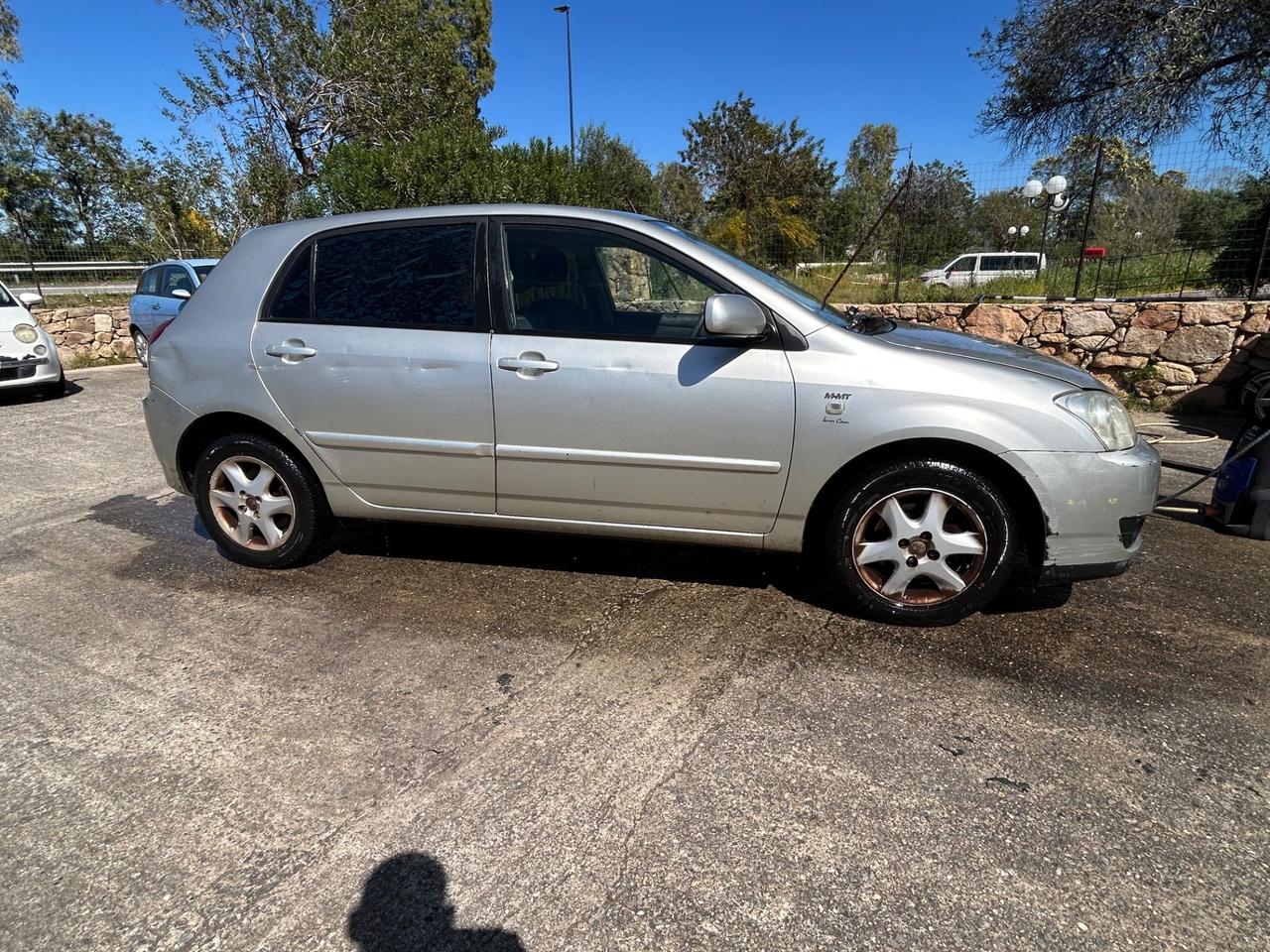 Toyota Corolla 1.4 D-4D M-MT 5 porte ESP