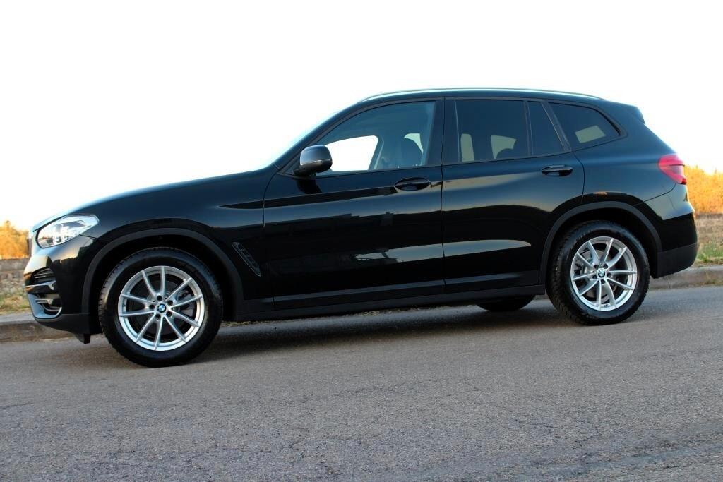 BMW X3 sDrive 18d Aut. *LED *Carplay