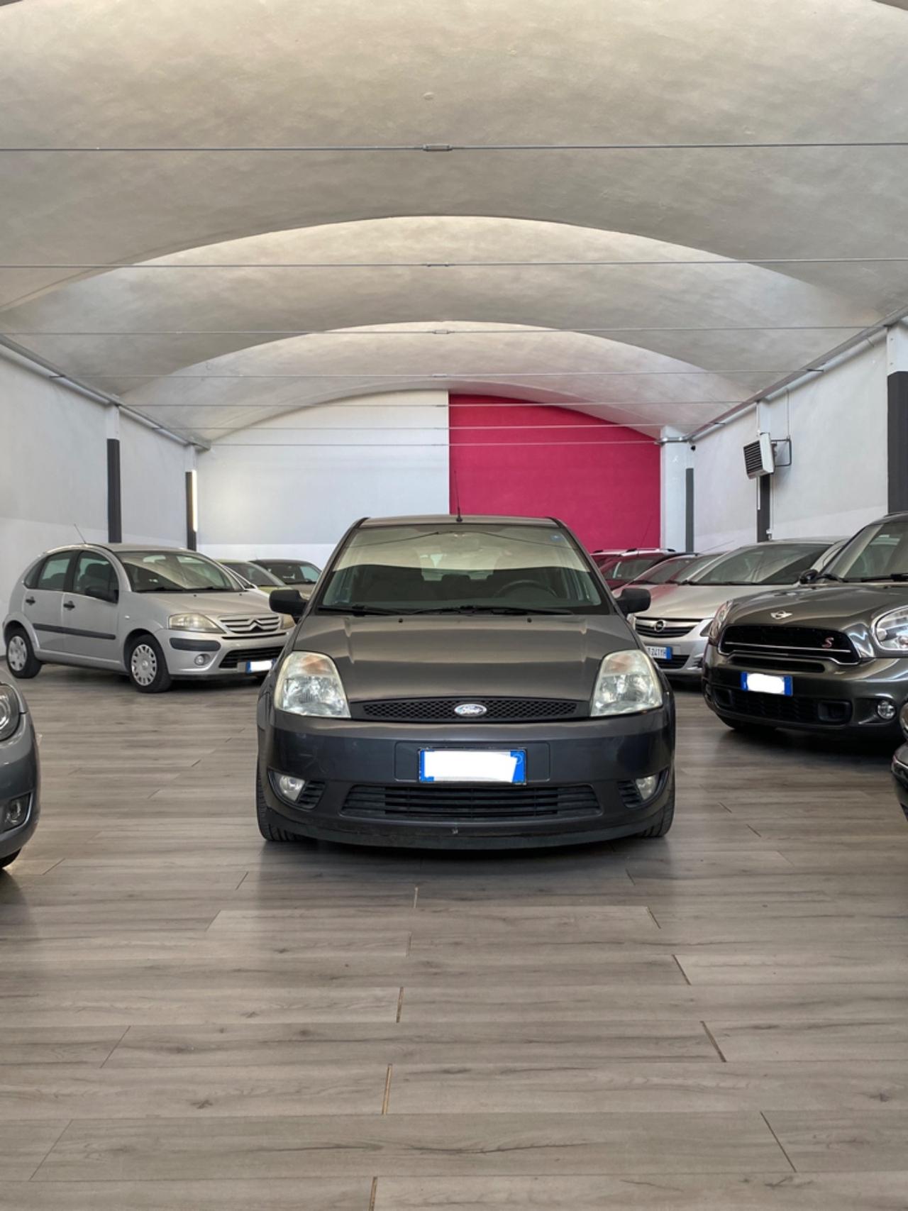 Ford Fiesta 1.2 16V 5p. Ghia