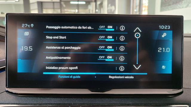 PEUGEOT 3008 1.5 BlueHDi 130 EAT8 Allure Pack *PREZZO REALE*