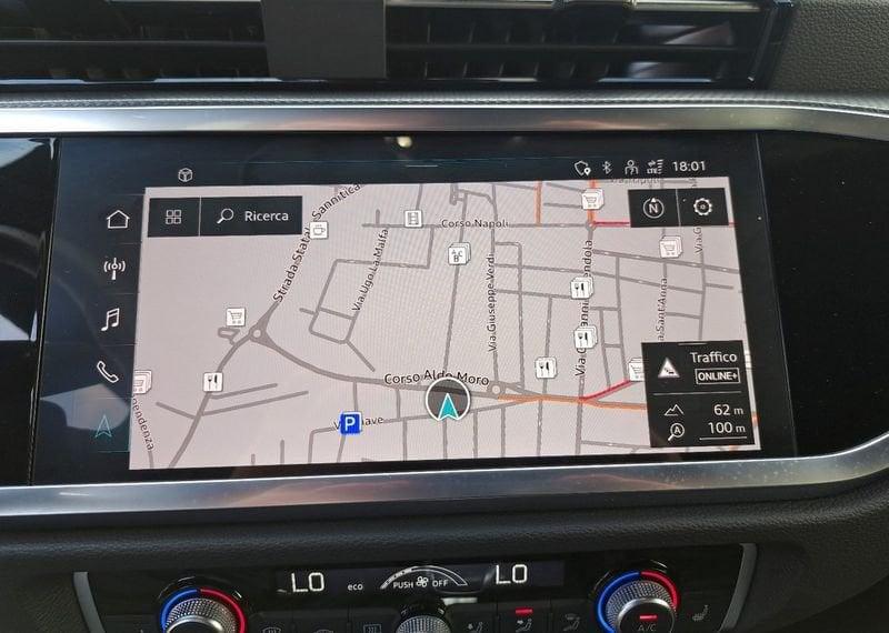Audi Q3 SPB 35 TDI S tronic Identity Black