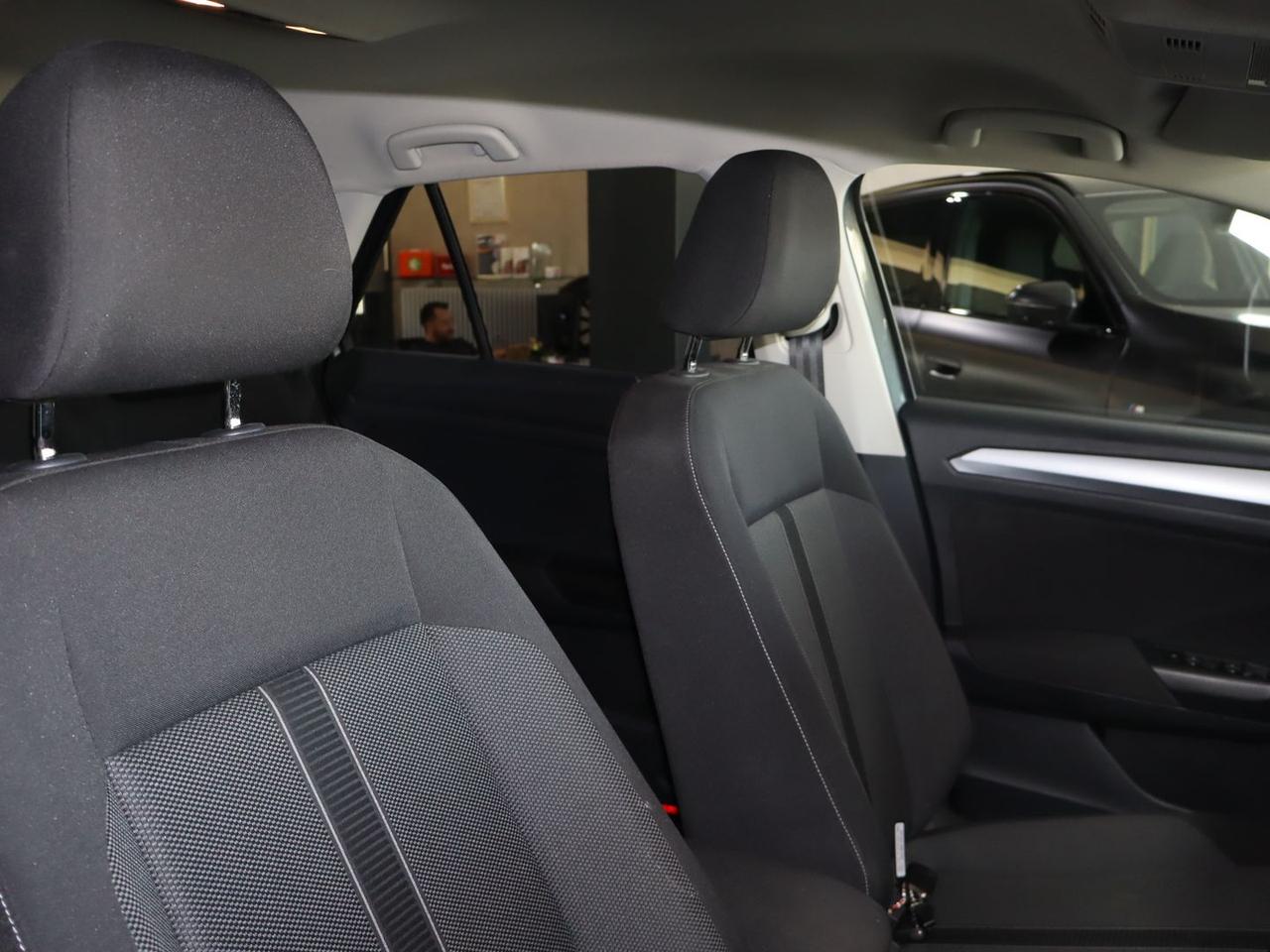 Volkswagen T-Roc Life 1.0 TSI GARANZIA VOLK #11629