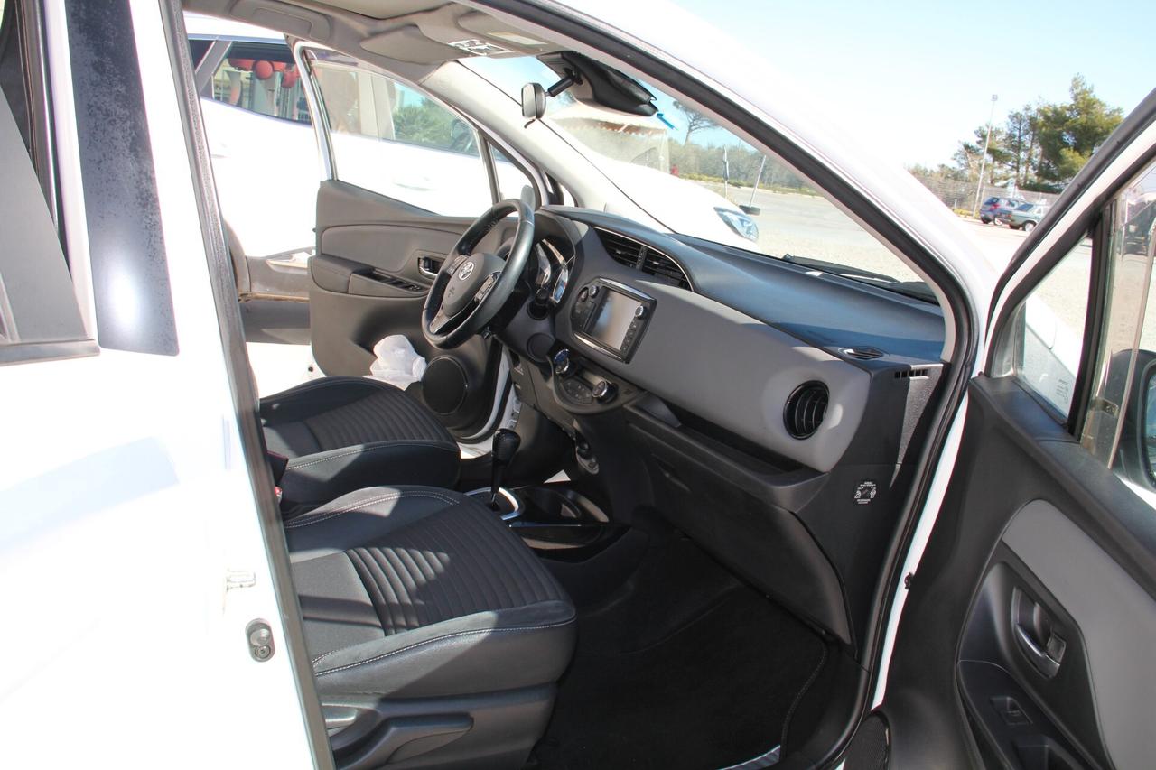 Toyota Yaris 1.5 Hybrid 5 porte Active (KW 54 CV 74 Neopatentati)