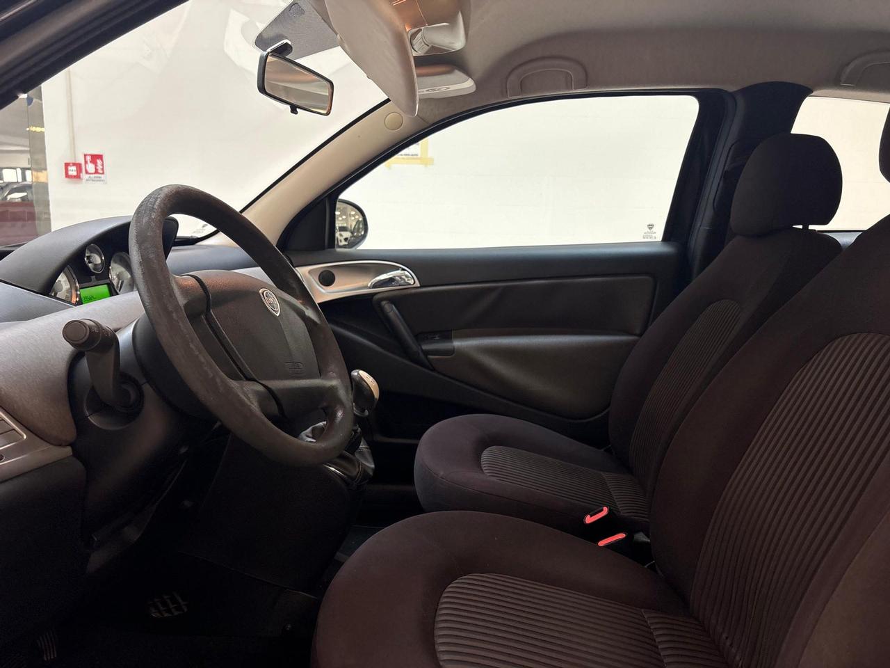 Lancia Ypsilon 1.2 8v New Oro 69cv