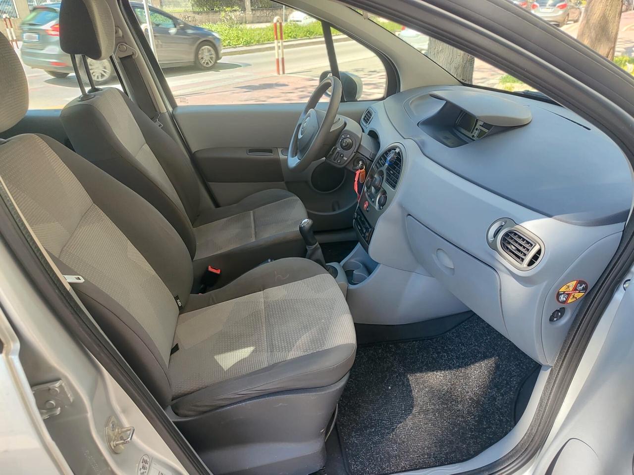 Renault Modus 1.2 Benz. 75CV (98000 KM)!