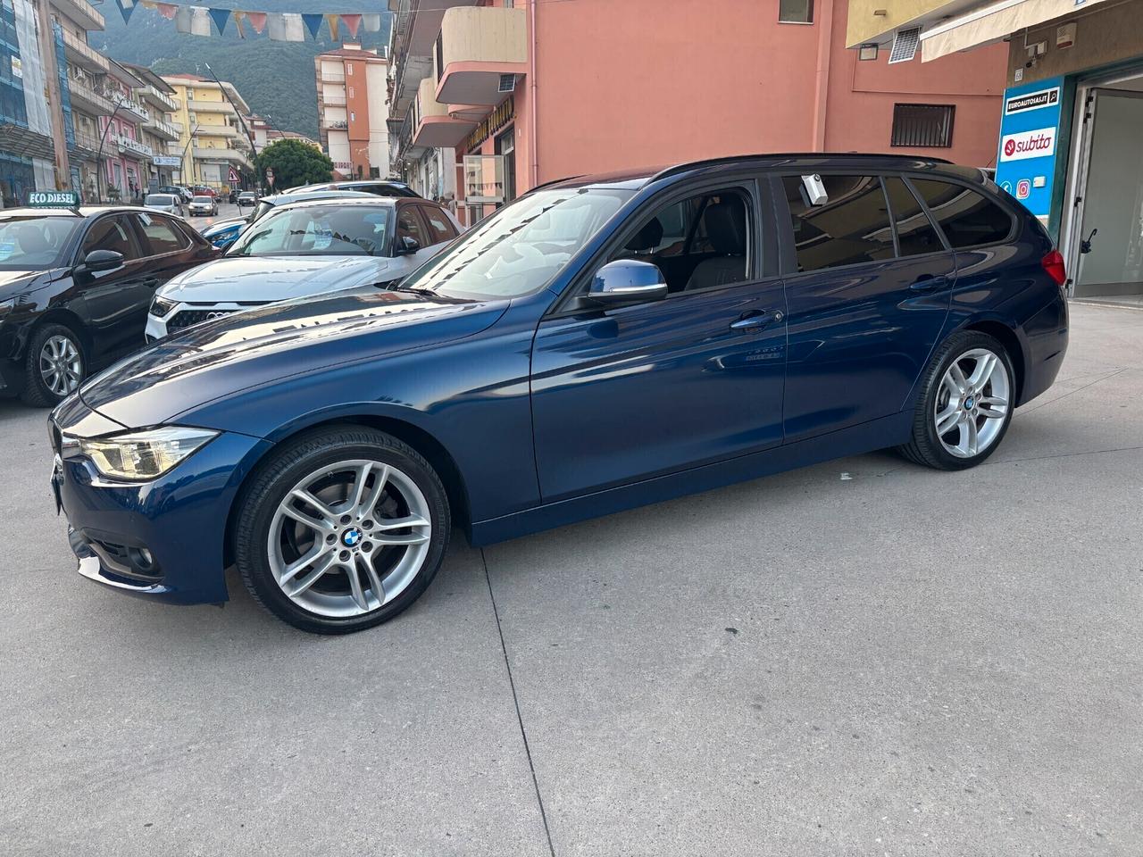 Bmw 318d Touring Business Advantage - 2019