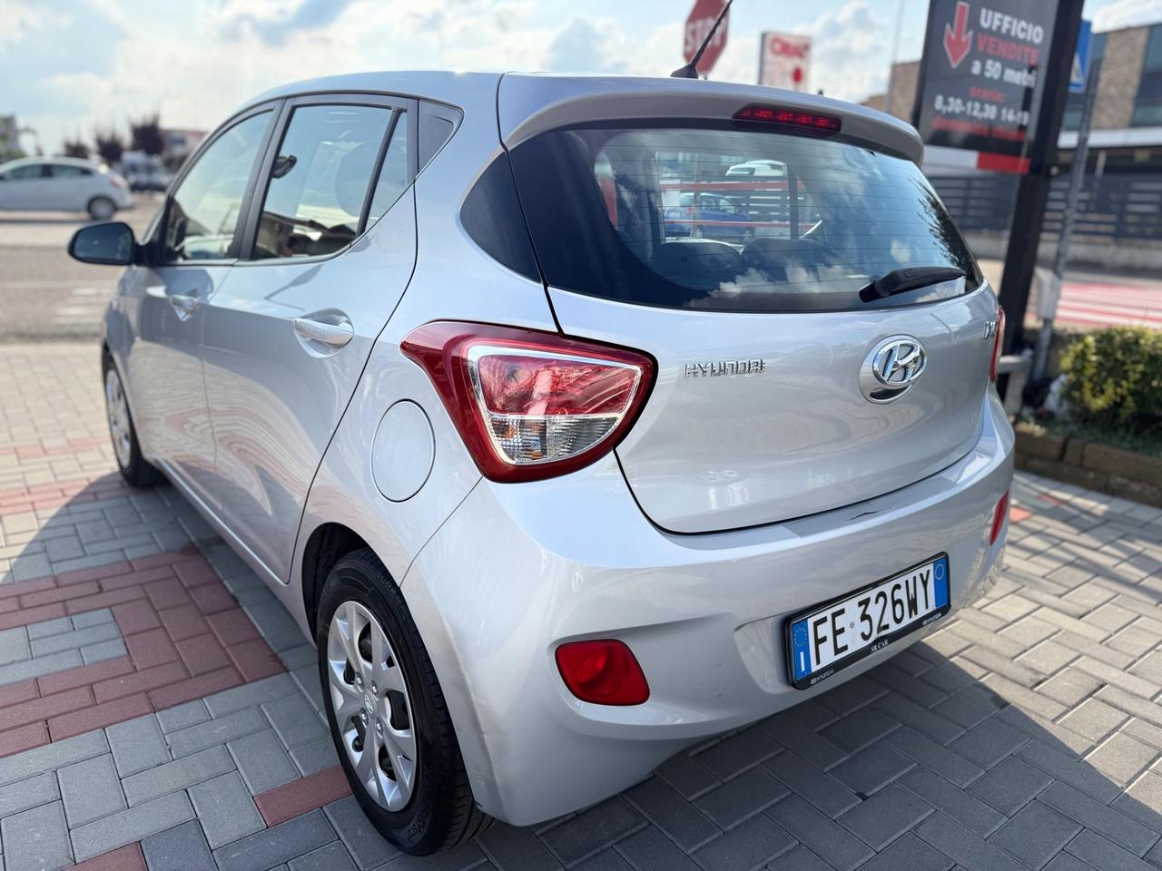 Hyundai i10 1.0 MPI Sound Edition NEOPATENTATI