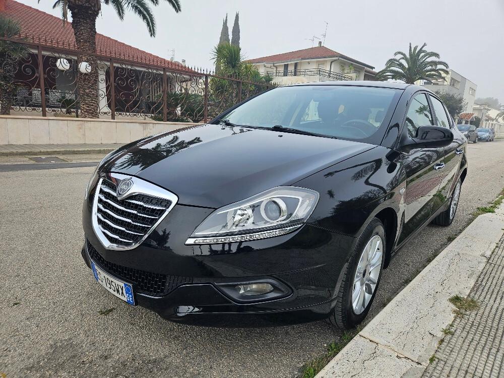 Lancia Delta 1.6 MJT DPF 105 CV Gold