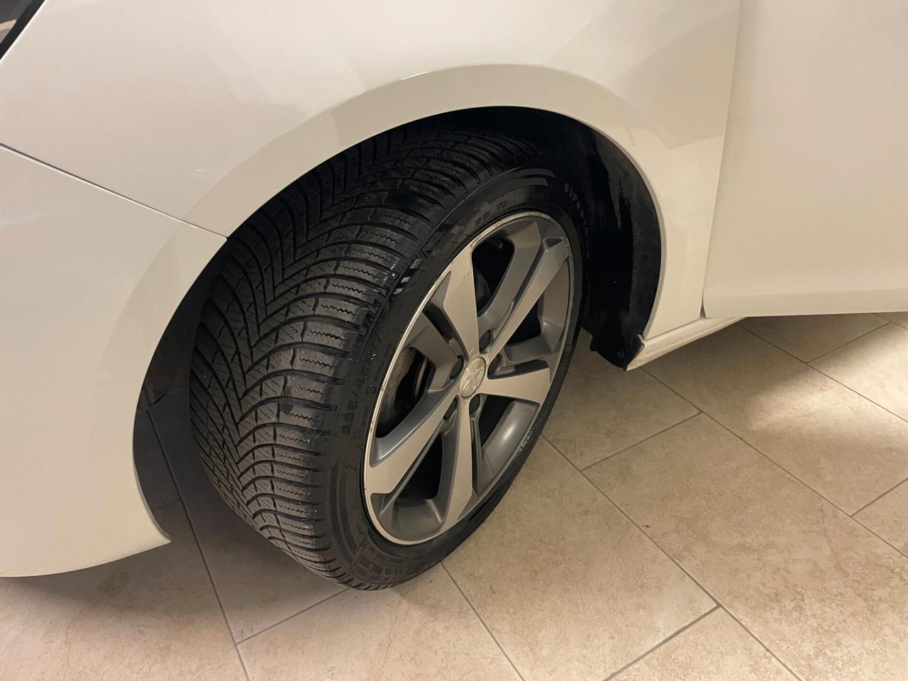 Peugeot 308 1.6 HDi 115 CV Allure GT LINE NEOPATENTATI TAGLIANDO