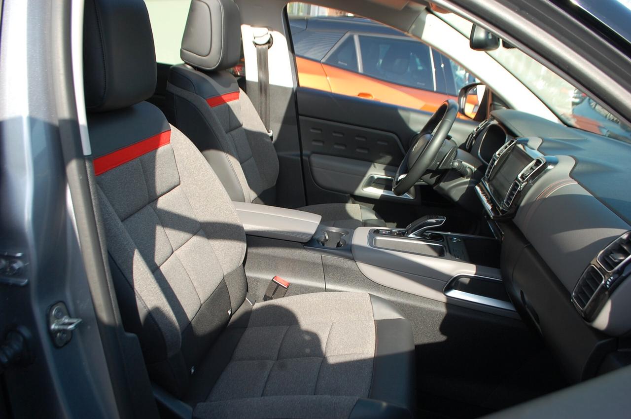 Citroen C5 Aircross 1.5 bluehdi 131CV Shine EAT8 Uff Italy Tetto Navi USB