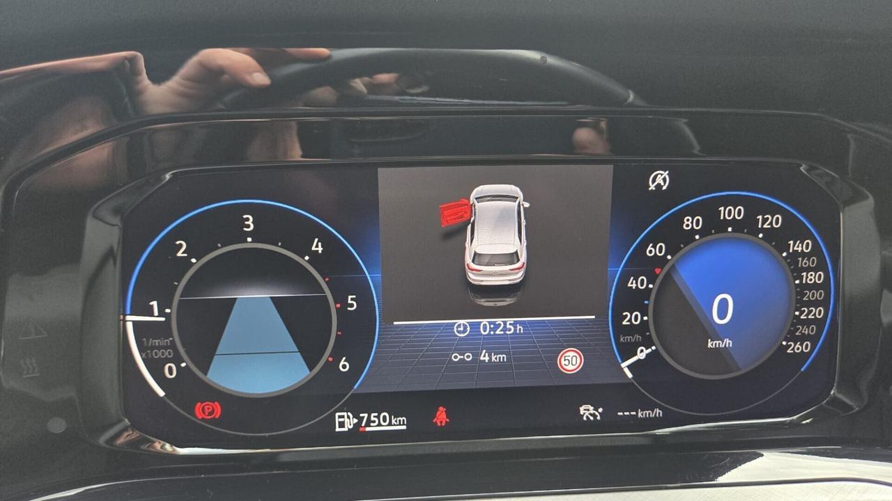 Volkswagen Golf 2.0 TDI SCR Style Neopatentati