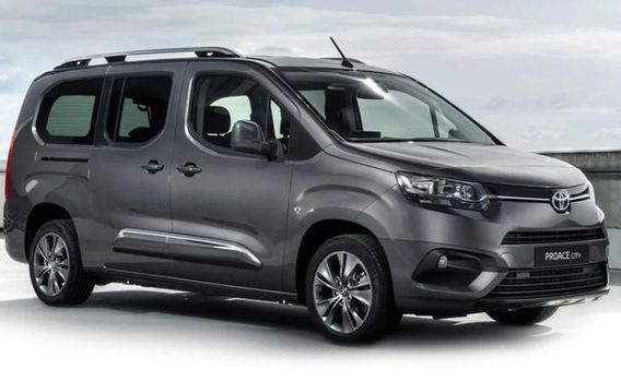 TOYOTA Proace City Verso 1.5D 130CV L2 Luxury 7 POSTI automatico