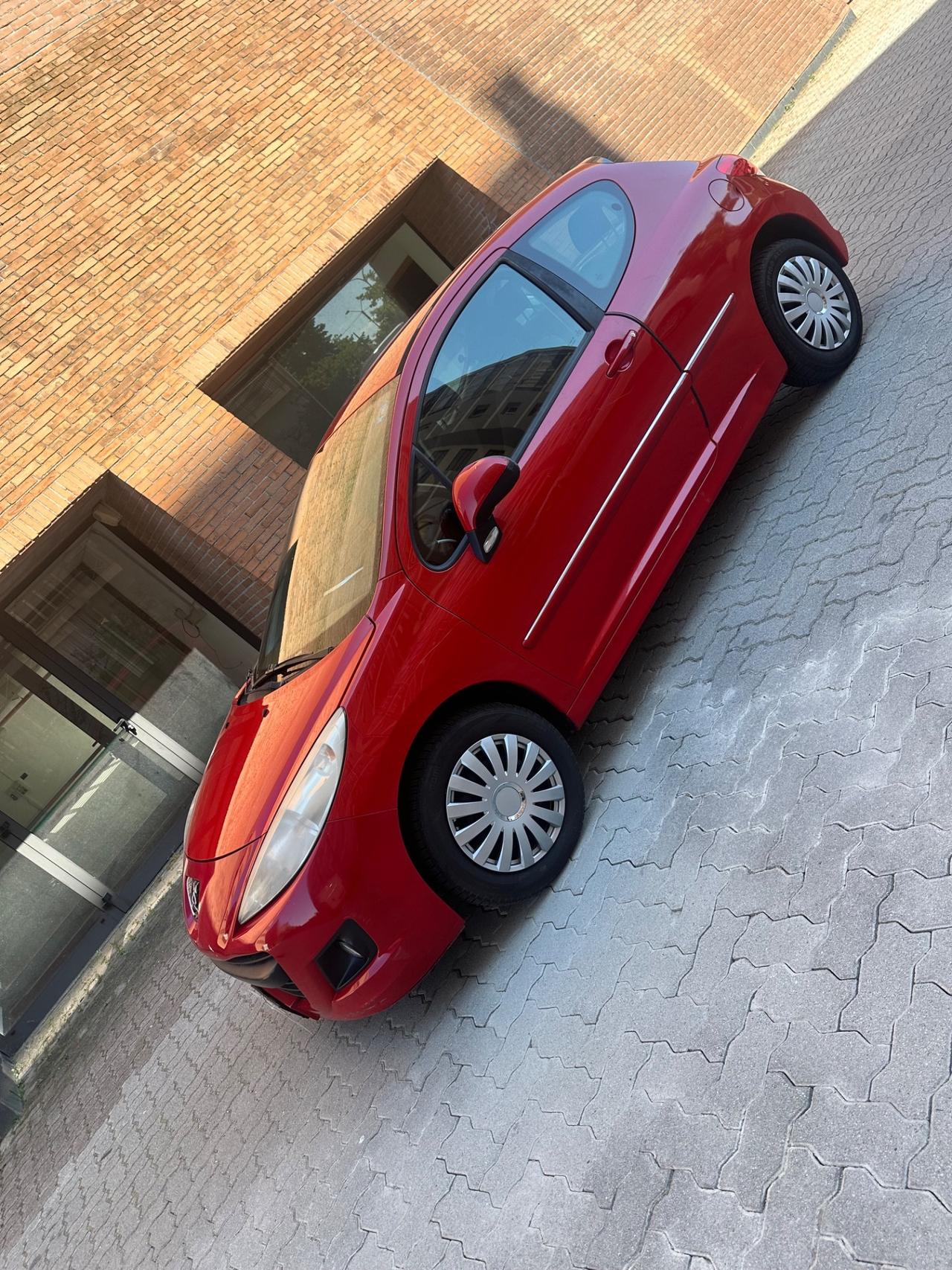 Peugeot 207 Plus 1.4 8V 75CV 3p. ECO GPL