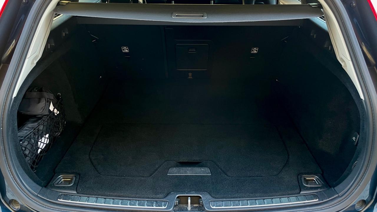 VOLVO V60 B4 2.0 PLUS BRIGHT 197CV - VIRTUAL COCKPIT, FULL LED