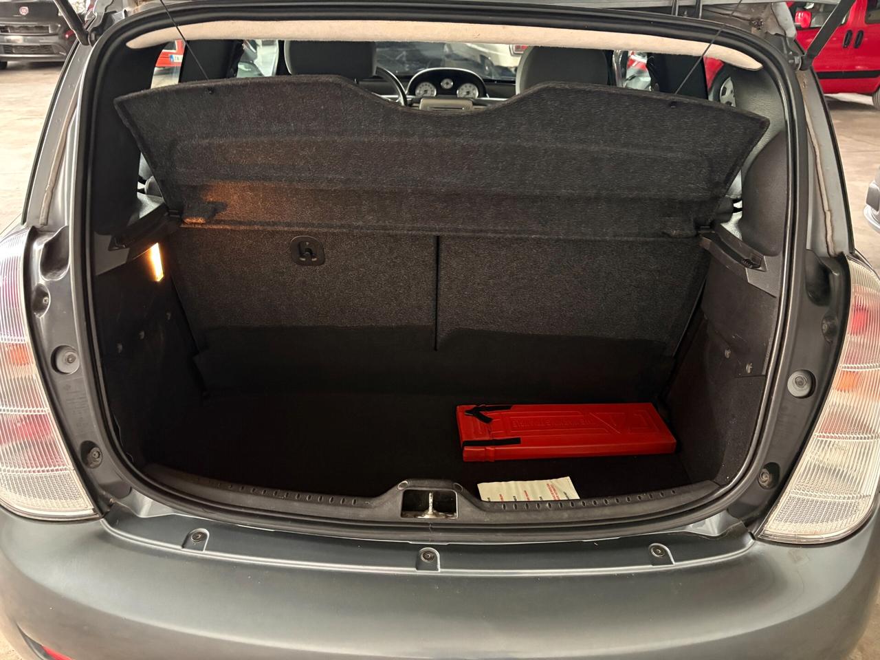 Lancia Ypsilon 1.2 Clima Neopatentati