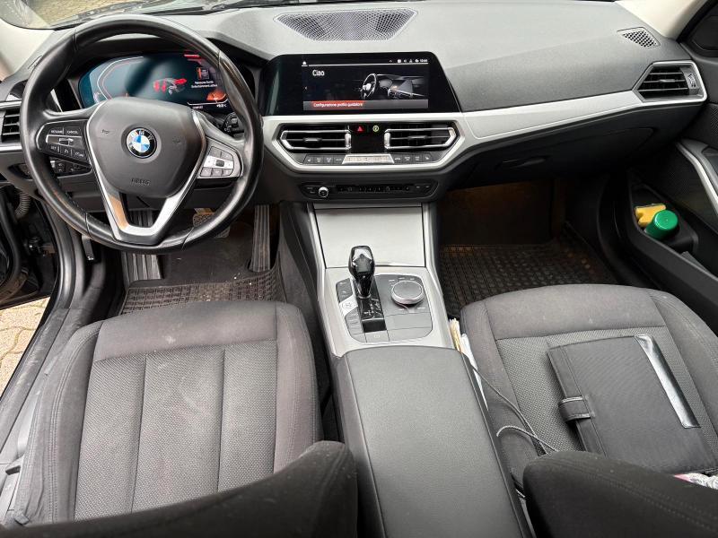 BMW Serie 3 Touring 318d Touring Business DIGITAL COCKPIT