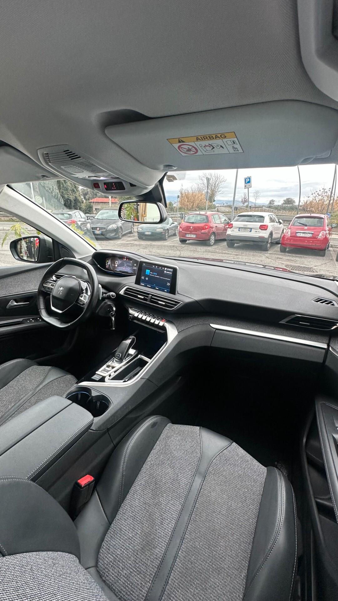 Peugeot 3008 BlueHDi 130 S&S EAT8 Allure