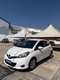 TOYOTA Yaris 1.0 3 porte Cool
