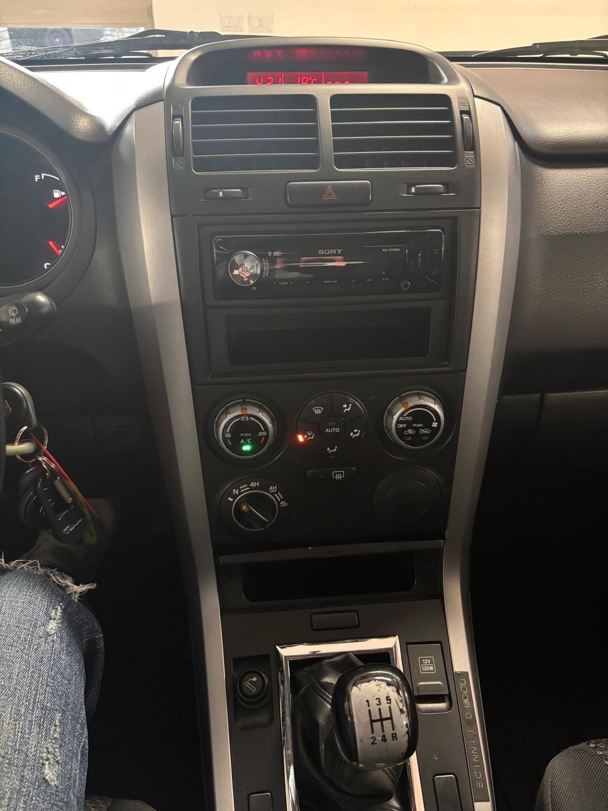 SUZUKI GRAN VITARA ANNO 2006 DS 1.9 4X4 KM 210 MILA