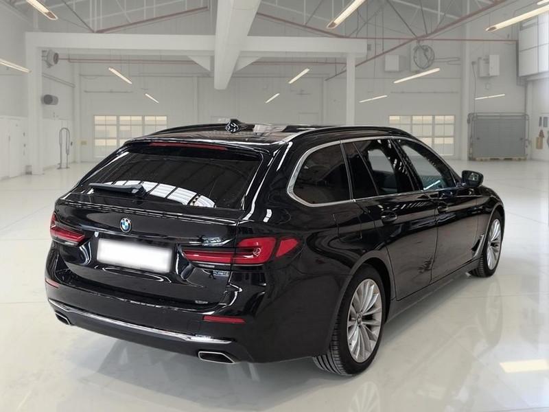 BMW 518 MH48V Luxury Touring Auto