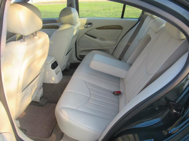 Jaguar S-Type 3.0 V6 Executive (ASI Bollo 140euro)