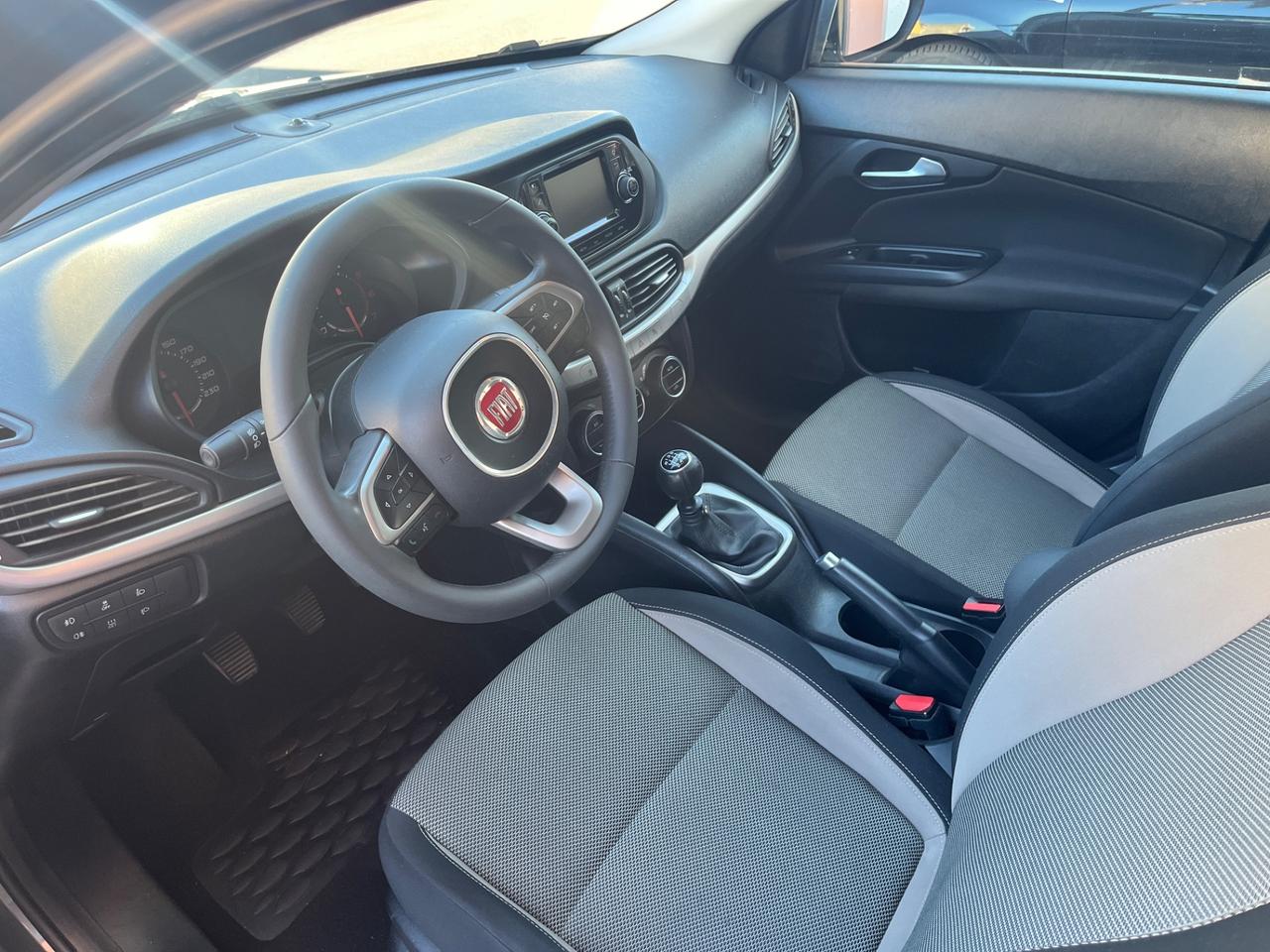 Fiat Tipo 1.6 Mjt 4 porte Lounge