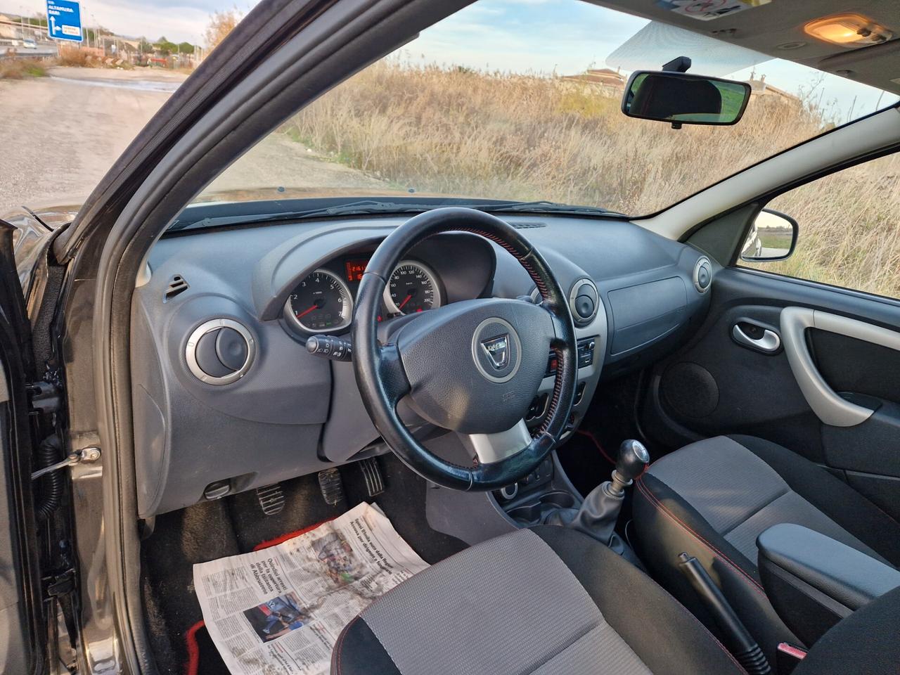 Dacia Duster 1.5 dCi 110CV S&S 4x4 Serie Speciale Lauréate Family