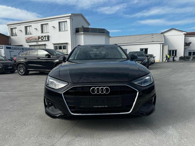 AUDI A4 Avant 35 TFSI S tronic Business Advanced