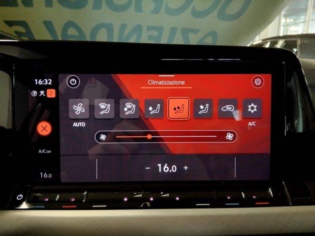 VOLKSWAGEN Golf 2.0 TDI 115 CV SCR Life C/GRIMALDI SPECIAL DAY