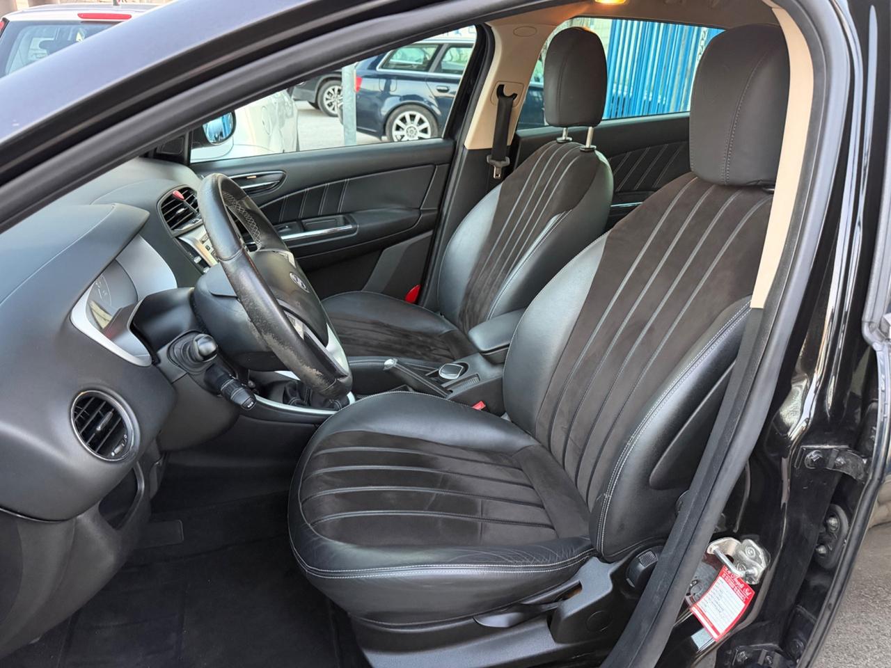 Lancia Delta 1.6 MJT 120 cv Platino 2010 Navig