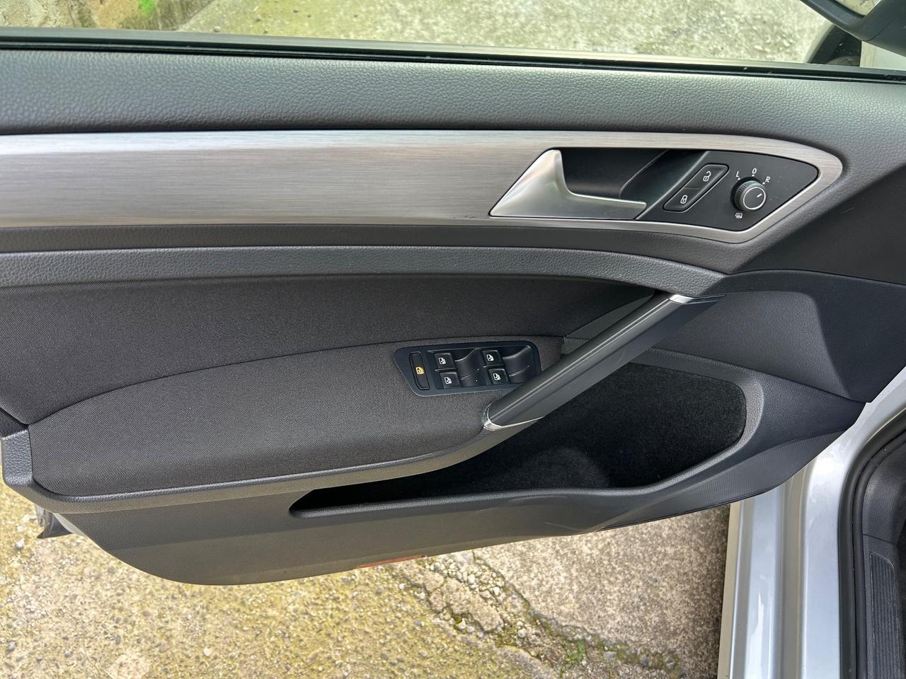 Volkswagen Golf 1.6 TDI 110 CV 5p. Comfortline BlueMotion Technology