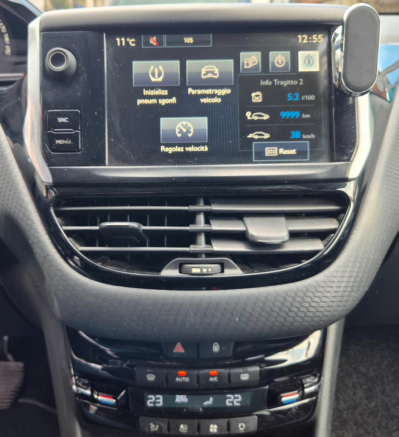 Peugeot 2008 BlueHDi 100 Black Matt