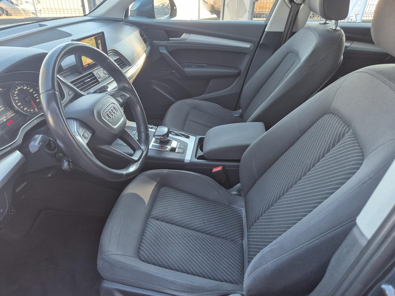 Audi Q5 2.0 TDI quattro S tronic Sport E6B