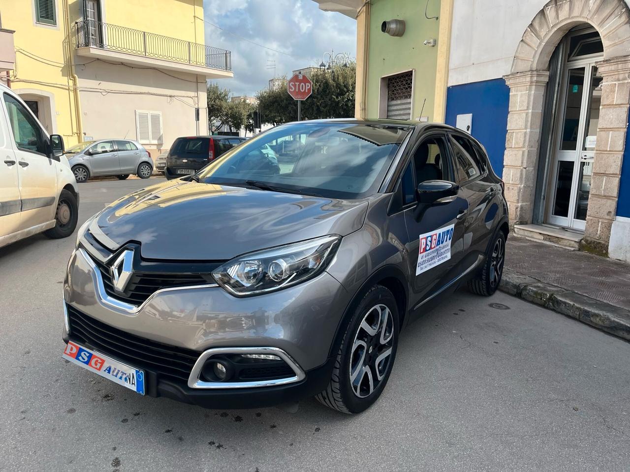 RENAULT CAPTUR 1.5 9OCV ENERGY LINK FULL NAVI RETROC DISTRIBUZ ESEGUITA