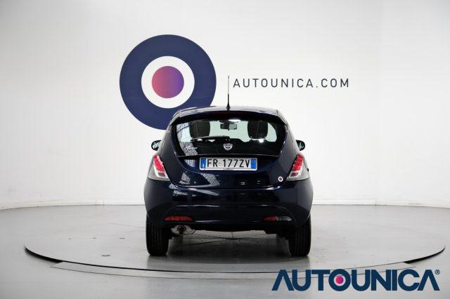 LANCIA Ypsilon 1.2 69 CV 5 PORTE ELEFANTINO BLU NEOPATENTATI