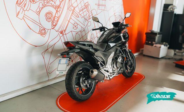 HONDA NC750X DCT