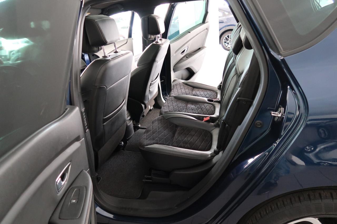 Renault Scenic TCe 140 CV Autom. Black Edition