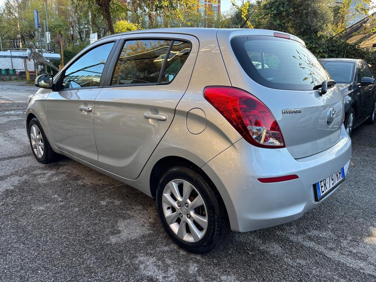 Hyundai i20 1.2 5p. km 52000 - OK Neopatentati
