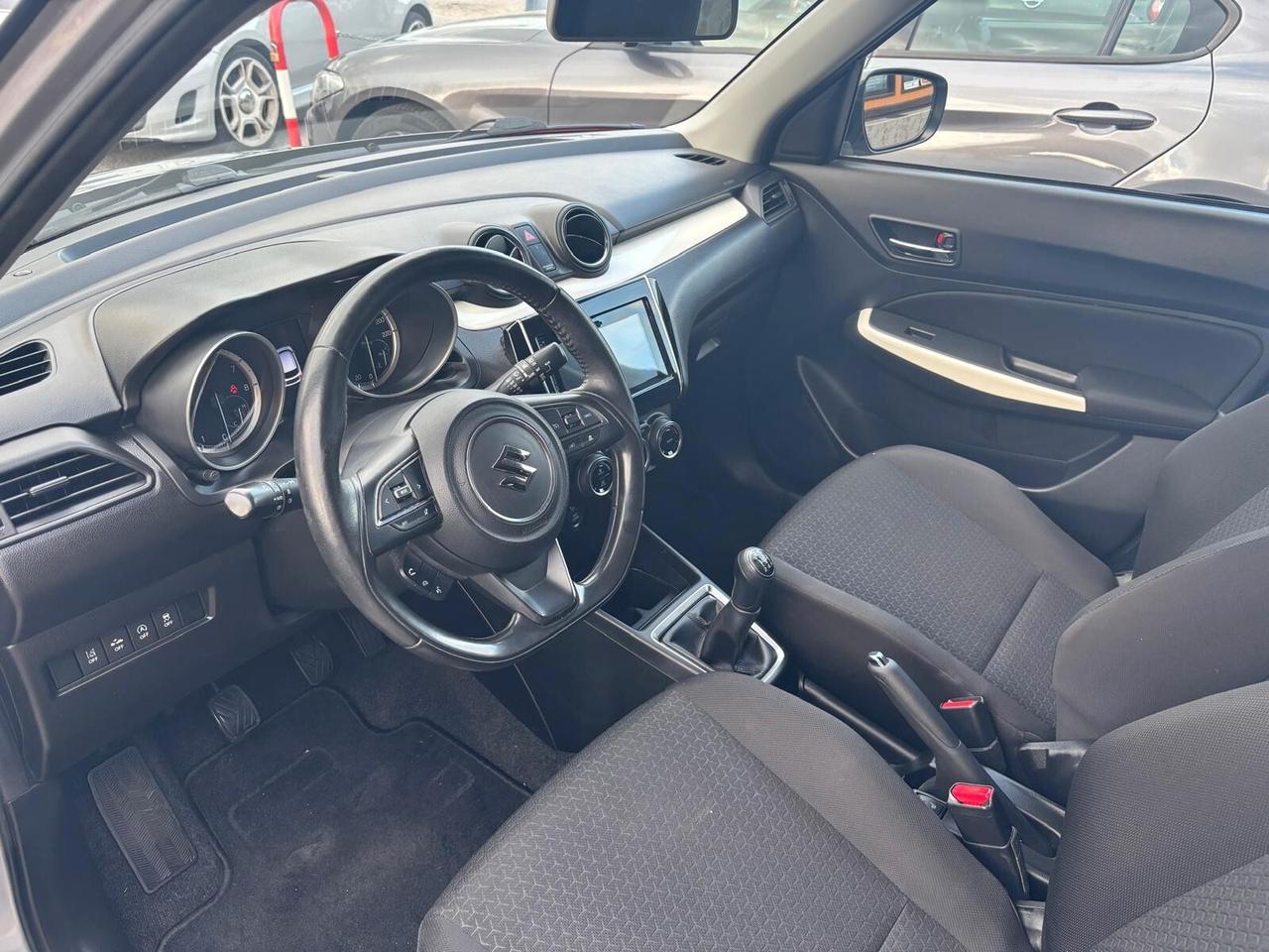 Suzuki Swift 1.2 Hybrid 4WD AllGrip Top