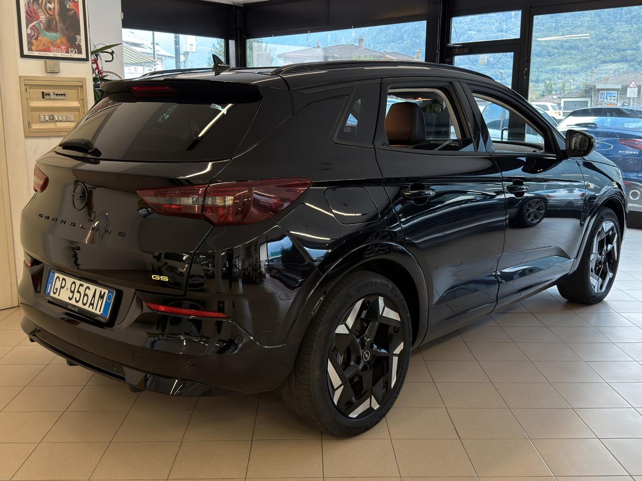Opel Grandland GSe awd Benzina/plug-in 1.6cc 300cv automatica