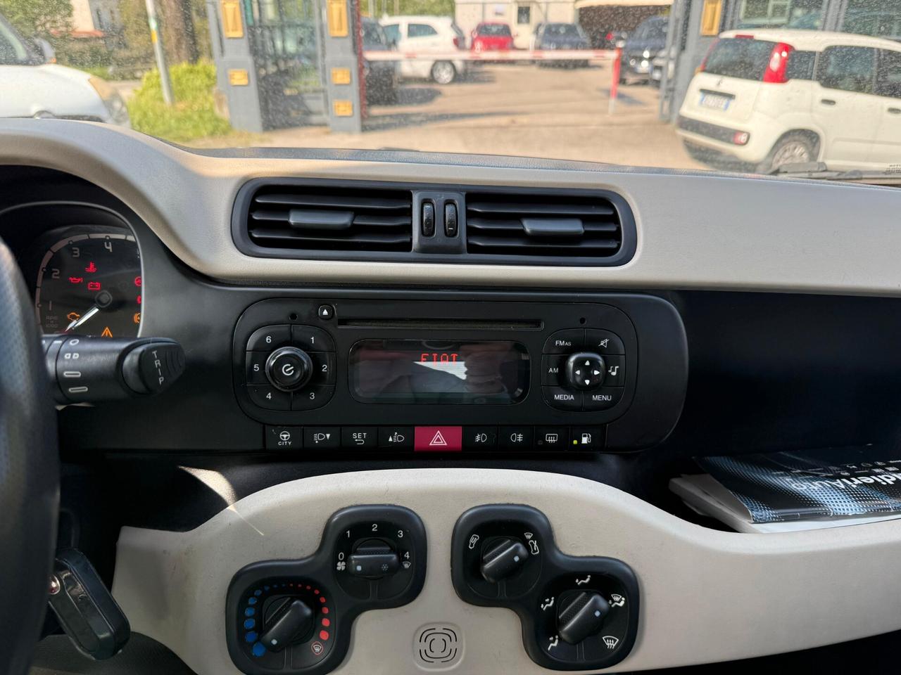 Fiat Panda 0.9 TwinAir 84 CV Natural Power Lounge