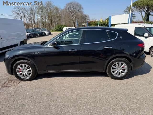 MASERATI Levante Levante 3.0 V6 250cv auto - FG551TC