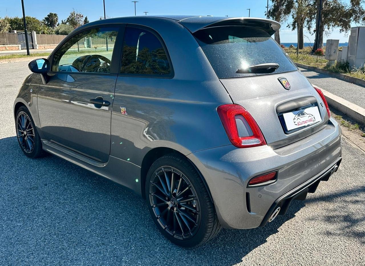 Abarth 595 1.4 Turbo T-Jet 165 CV