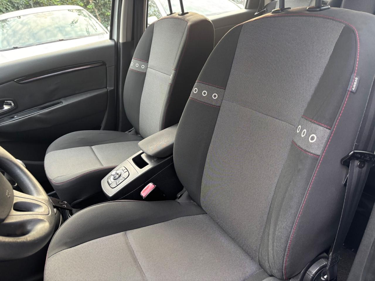 Renault Scenic Scénic 1.6 BENZINA ok Neopatentati