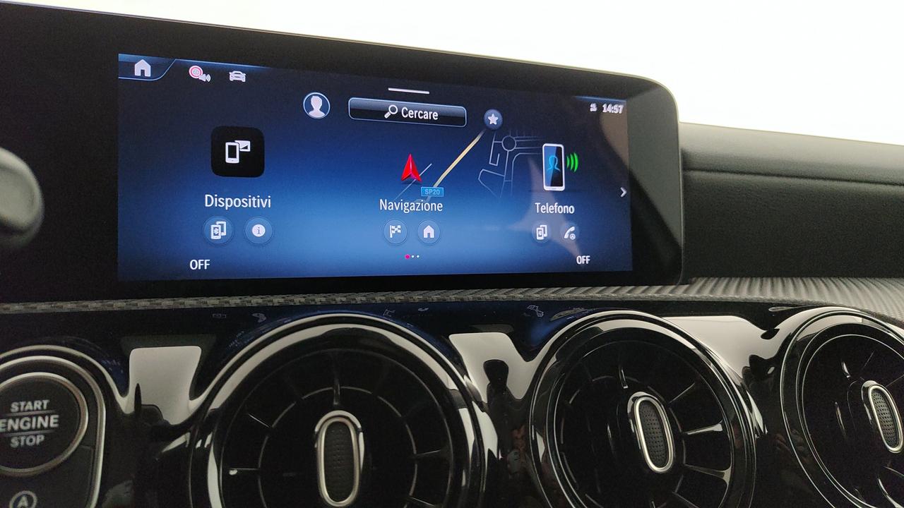 Mercedes-Benz A 180 d Advanced auto